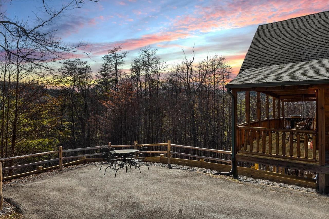 Peace Of Mind Cabin Sevierville Eksteriør billede